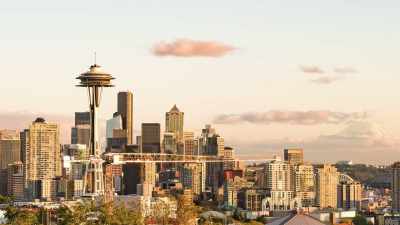Narrator: In seattle, where the
virus first exploded in the us, - The Vaccine: Conquering COVID