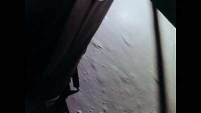 Narrator: Less than 1,000 feet
above the moon, - Apollo: The Forgotten Films