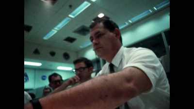 Narrator: Mission control faces
a split-second decision -- - Apollo: The Forgotten Films