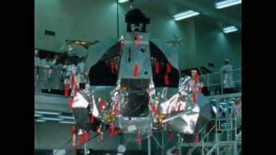 Narrator:
On top is the ascent stage, - Apollo: The Forgotten Films