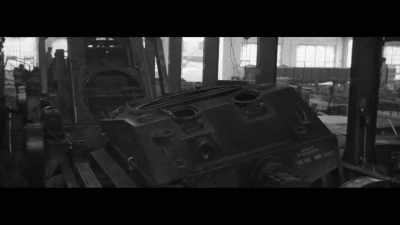 ‐ [Narrator] One of the most
powerful engines ever built. - The Titans That Built America