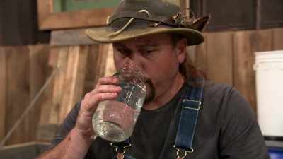  [narrator] and only one
  notorious shiner can
  reign supreme. - Moonshiners: Master Distiller