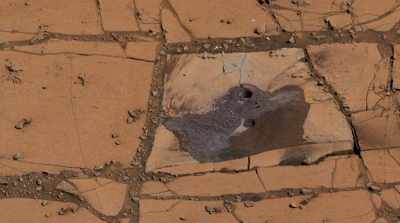 NARRATOR: Organic molecules
are complex molecules containing carbon, - Mars: One Day on the Red Planet