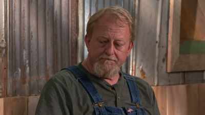   [narrator]
 and popcorn's wife pam sutton. - Moonshiners: Master Distiller