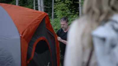 [narrator]  Ronny and Mireya
 have set-up a decoy camp - Expedition Bigfoot