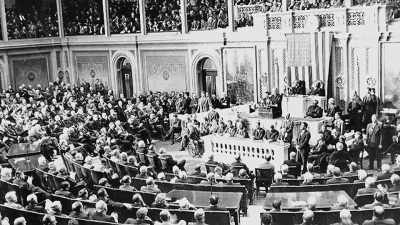 [narrator]
 Roosevelt's declaration of war - World War II: Race to Victory