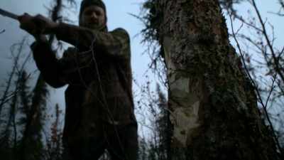 NARRATOR: Several months ago, - Life Below Zero: Next Generation