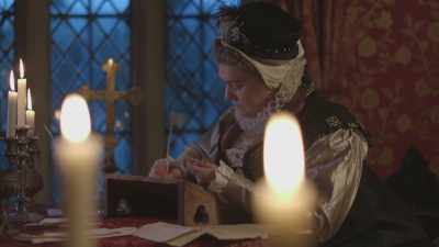 - [Narrator] She knows that
there's just one heartbeat - The Game of Crowns: The Tudors