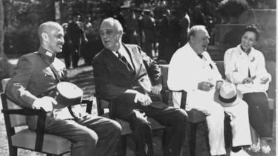 [narrator]
So Churchill and Roosevelt - World War II: Race to Victory
