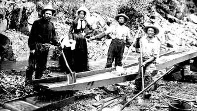 [narrator]  starting
in the mid-19th century, - Expedition Bigfoot