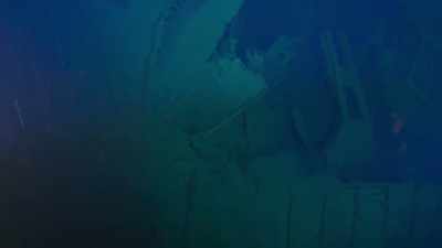  Narrator: Strong
 currents swirling around
 and eroding metal - Back to the Titanic