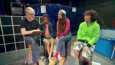 Narrator: SURPRISINGLY,
THE RESULTS BARE NO OBVIOUS - Mythbusters Jr.