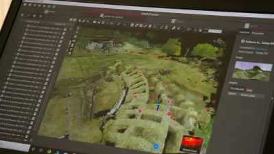 NARRATOR: The 3D imaging, allows them
to identify the underlying engineering. - Lost Treasures of Rome