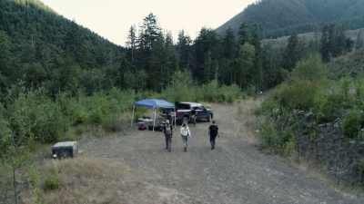 [narrator]  The advanced
 drone team has arrived, - Expedition Bigfoot