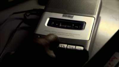 [narrator] The caller identifies
himself as Kevin Duvall. - A Time to Kill