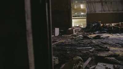 [narrator] The derelict
structure also conceals
some kind of library. - Mysteries of the Abandoned