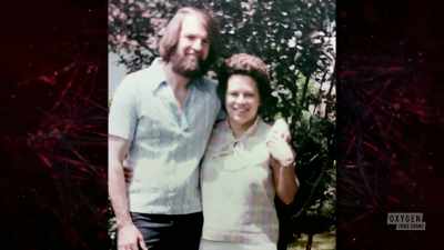 - Narrator:
The following year, in 1977, - Black Widow Murders