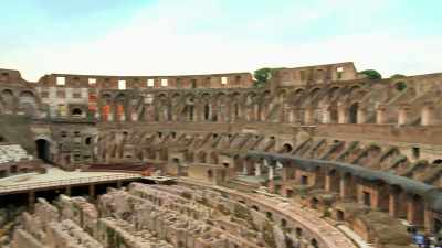 NARRATOR: The massive wrap around theatre,
had another hidden function. - Lost Treasures of Rome