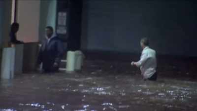 Narrator: The storm
submerges 250,000 vehicles, - Final Moments