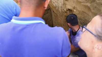 NARRATOR:
The team uncovers an unexpected opening. - Lost Treasures of Rome