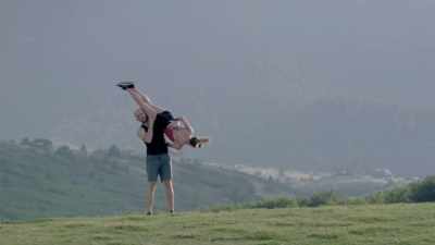[narrator] This duality helps us sense
the difference between a hug - Human: The World Within