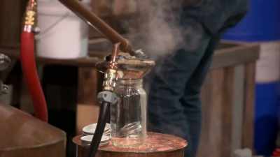  [narrator] this time on
 master distiller... - Moonshiners: Master Distiller