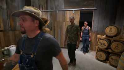  [narrator] this time
  on master distiller... - Moonshiners: Master Distiller