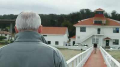  - NARRATOR: To answer that
 question and others, - Alcatraz Escape: The Lost Evidence