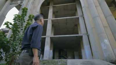 [narrator]
To make it a success, - Mysteries of the Abandoned