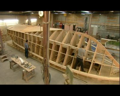 Narrator:
TODAY ON "HOW IT'S MADE"... - How It's Made