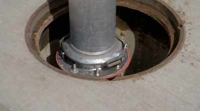 [narrator]
Todd's makeshift repair - Sewer Divers