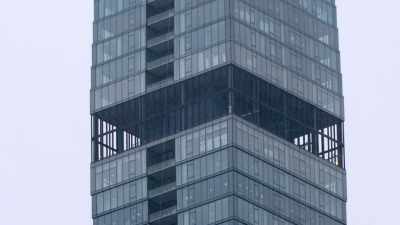 [narrator] When building big, - Engineering Catastrophes