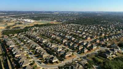 [narrator] With their homes
uninhabitable, - Engineering Catastrophes