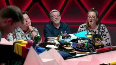 - Nat 20, nat 20!
- Right now- - Dimension 20