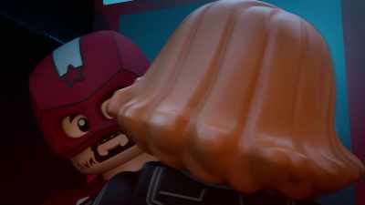 Natasha, you managed to save me? - LEGO Marvel Avengers: Code Red