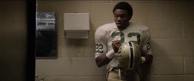 Nathan, come on.
We gotta go. - Woodlawn