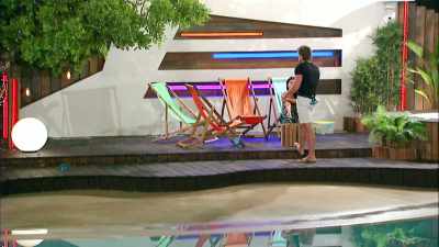 NATHAN: I'm talking to her
and, yeah, - Love Island