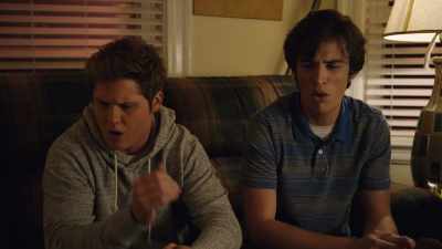 -[Nathan] Ow!
-[cell phone rings] - Father of the Year