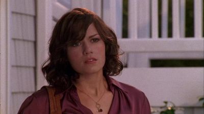 Nathan: WHERE DID HE GET THE HOOP? - One Tree Hill