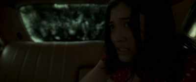 - [Nayara whimpers]
- Gosh, what now? - Sri Asih