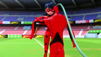 - Ne résiste pas, fais-moi confiance. - Miraculous: Tales of Ladybug & Cat Noir