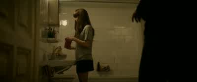 Need a hand? - Red Sparrow