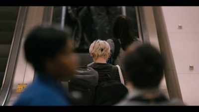 ♪ Need to be loved ♪ - The L Word: Generation Q