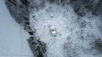 Need to get some
medicine for my cough, - Life Below Zero: First Alaskans