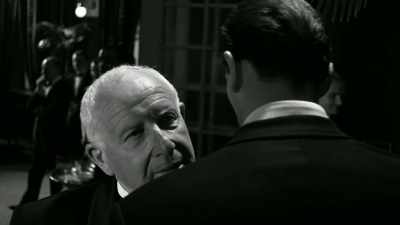 Neeson:
Oskar Schindler
was a gregarious man. - Spielberg