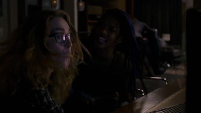 - [Neets] Nomi!
- [shouting] - Sense8