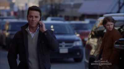 Neighbor told them - A Bundle of Trouble: An Aurora Teagarden Mystery
