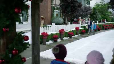 [neighborhood murmuring] - Random Acts of Christmas