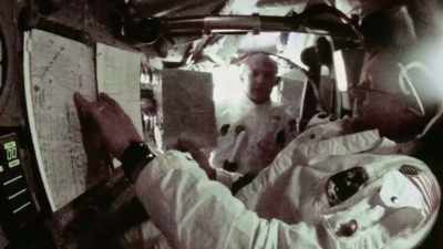 Neil Armstrong: HOUSTON,
TRANQUILITY BASE HERE. - America in Color