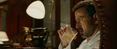 Neither you,
nor this city will burn. - Kaabil